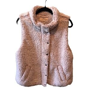 Thread & Supply Sherpa Vest in Smoke Rose Color